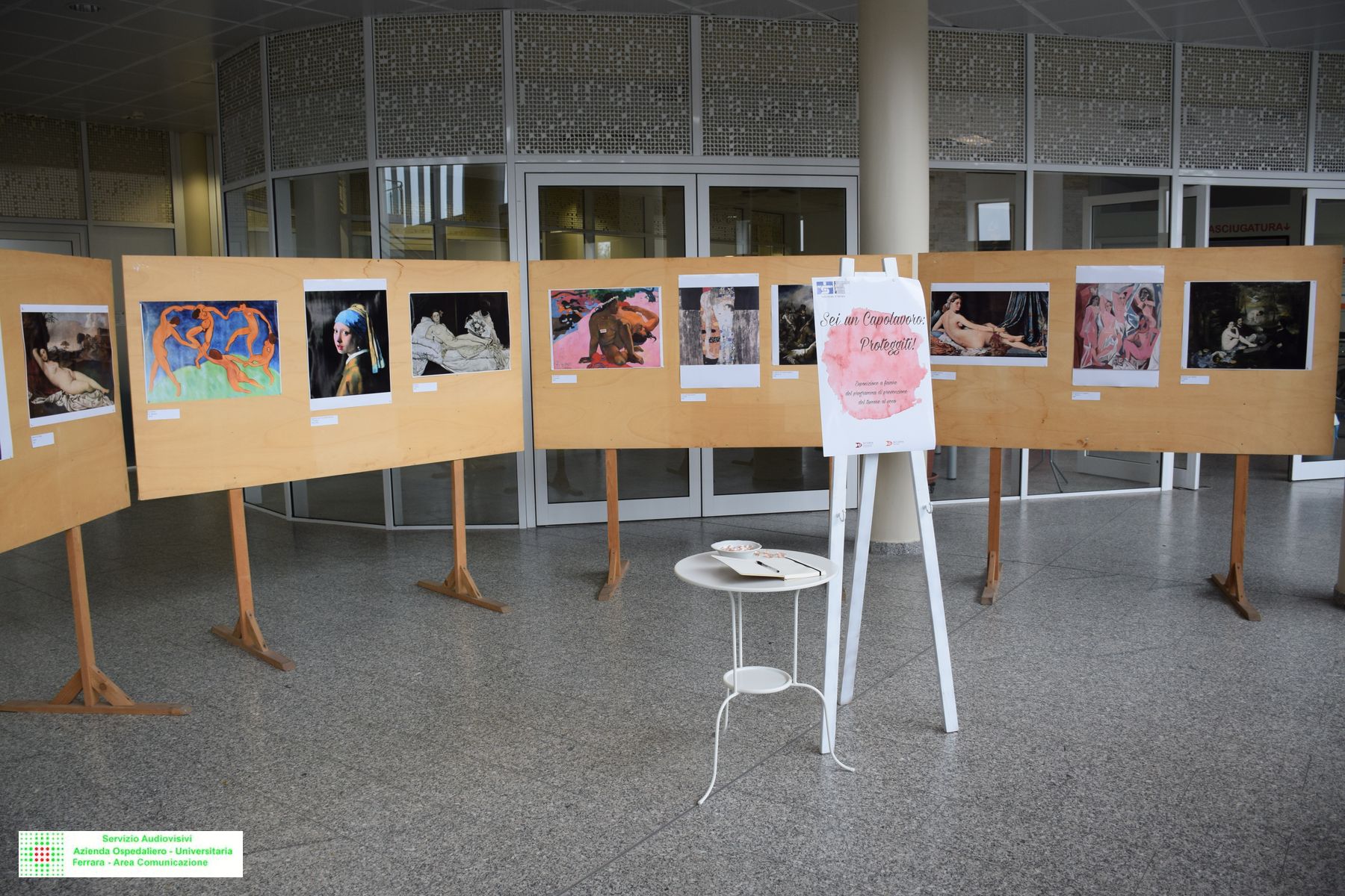 “SEI UN CAPOLAVORO. PROTEGGITI”. UNA MOSTRA DEGLI STUDENTI DI MEDICINA SULLA PREVENZIONE DEL TUMORE AL SENO