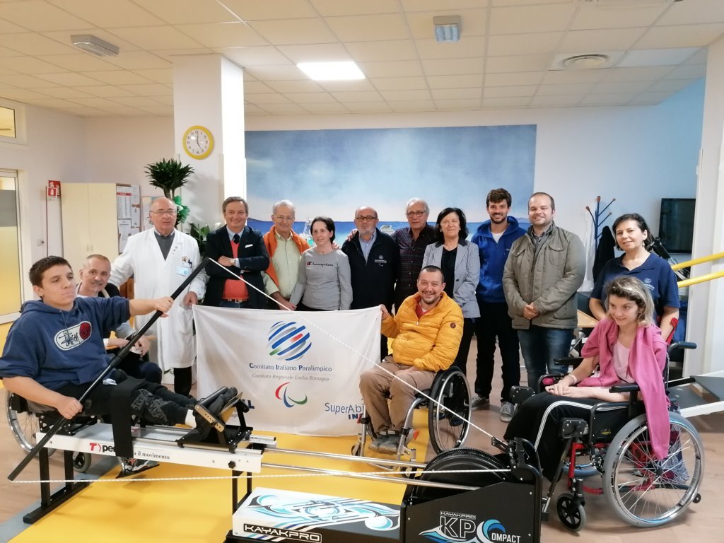 28 ottobre 2019 - CONSEGNATO AL SAN GIORGIO DI CONA UN NUOVO PAGAIERGOMETRO 