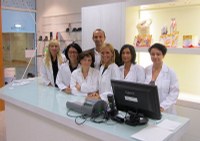 Al S. Anna a Cona due negozi di articoli sanitari