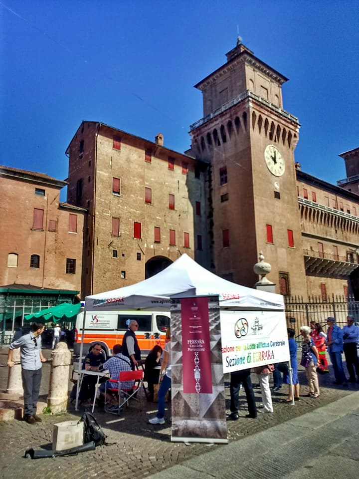ASCOLTA IL TUO CUORE PER SALVARE IL TUO CERVELLO 2018. UN BANCHETTO IN PIAZZA CON ALICE E MEDICI DEL S. ANNA