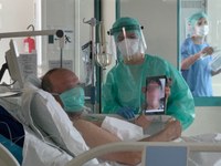 Covid-19 | Quattro studi Unife su pazienti ricoverati all’Ospedale di Cona gettano luce sui meccanismi della malattia