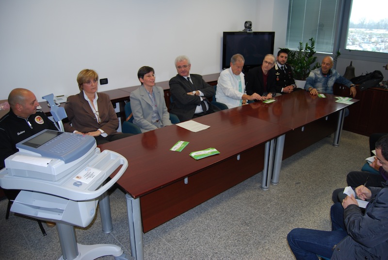 DONAZIONE ELETTROCARDIOGRAFO: IL GRAZIE DAL S. ANNA ALL’”ASSOCIAZIONE GIULIA” E AI “BULLONI SVITATI”