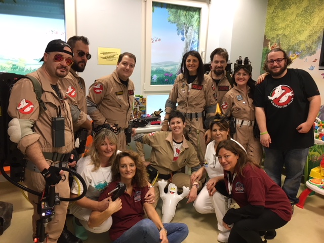 GHOSTBUSTERS E PLAYMOBIL ASSIEME PER I BAMBINI DELLA PEDIATRIA