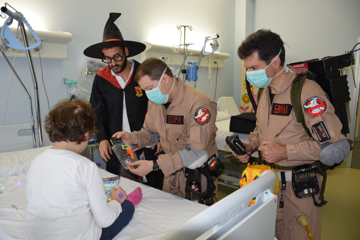29 ottobre 2019 - GHOSTBUSTERS, PLAYMOBIL E PANINI ASSIEME PER I BAMBINI DELLA PEDIATRIA