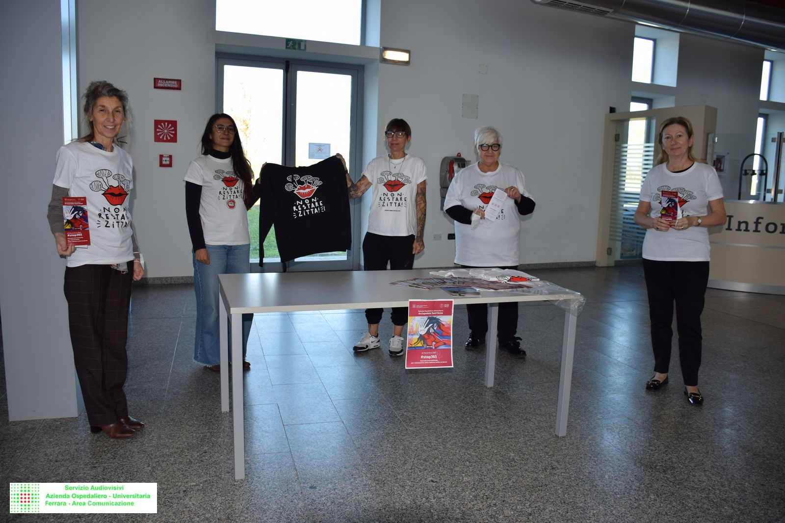 24-11-2021 CONTRO VIOLENZA SULLE DONNE (2).JPG