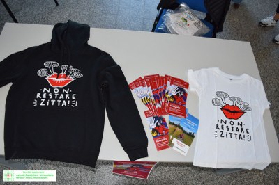 24-11-2021 CONTRO VIOLENZA SULLE DONNE (3).JPG