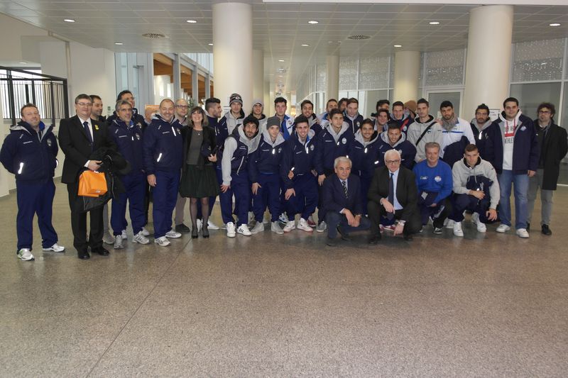 Gli atleti di Spal e Mobyt visitano Oncoematologia Pediatrica, Pediatria e Geriatria