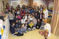 I ragazzi della scuola primaria "Tumiati" in visita alla "Biblioteca Blu"