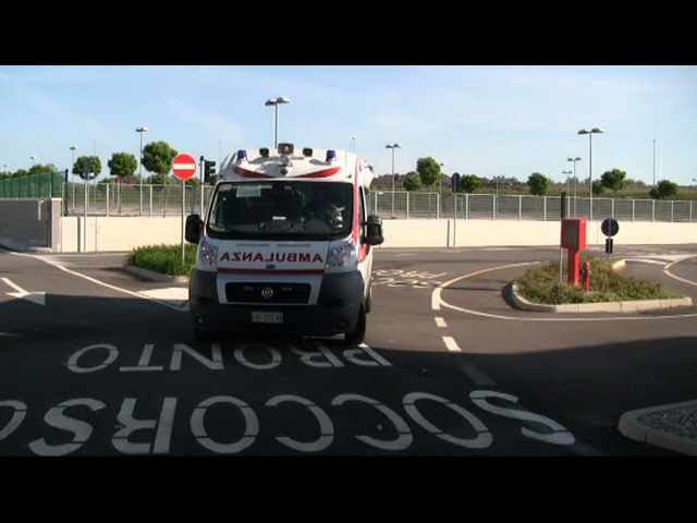 Video - Inizio trasferimento primi pazienti al nuovo Ospedale S.Anna di Cona 
