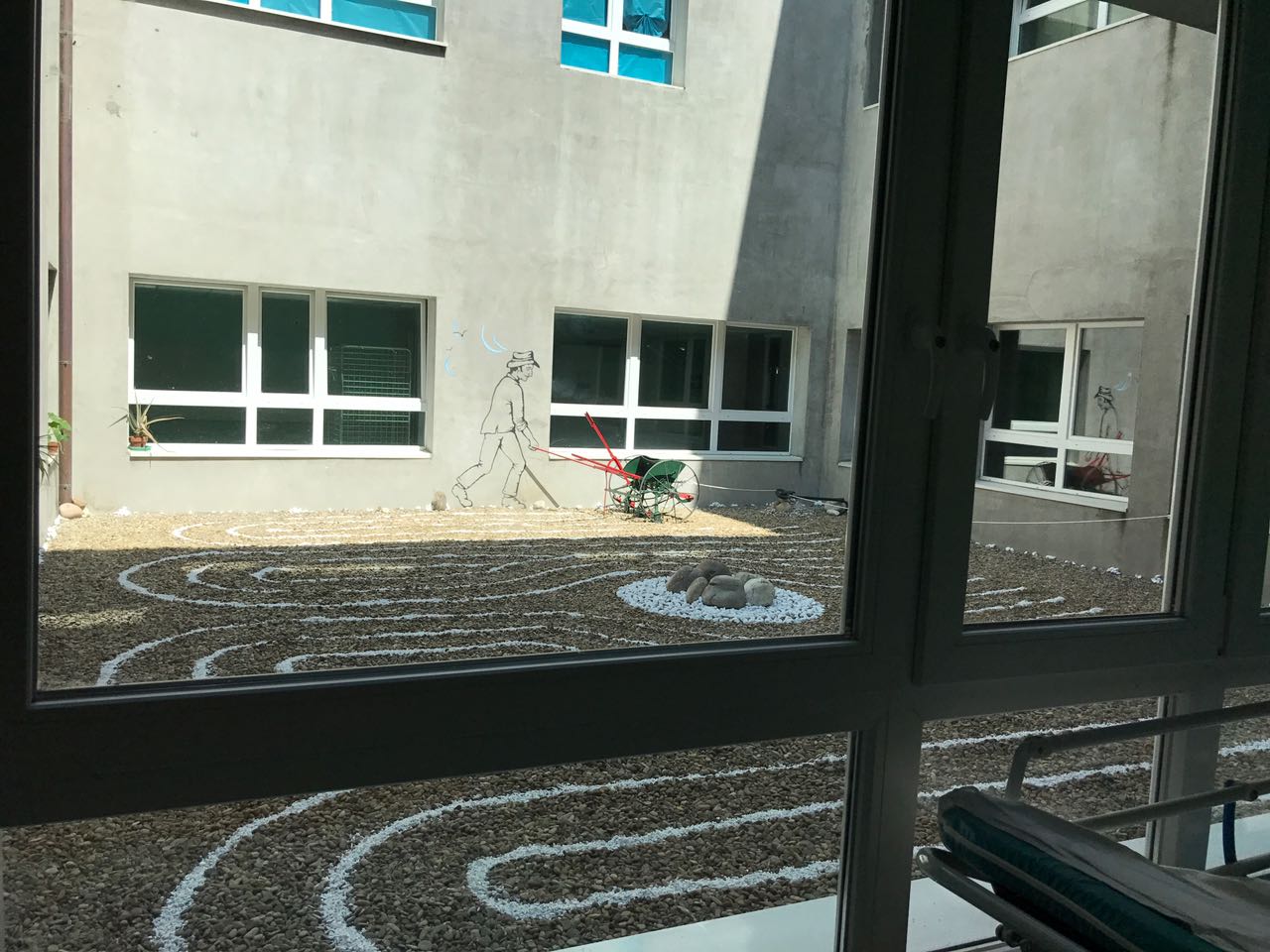 L’ASSOCIAZIONE ANAH DONA LA NUOVA INSTALLAZIONE DEL “POZZO LUCE” NEL PRONTO SOCCORSO