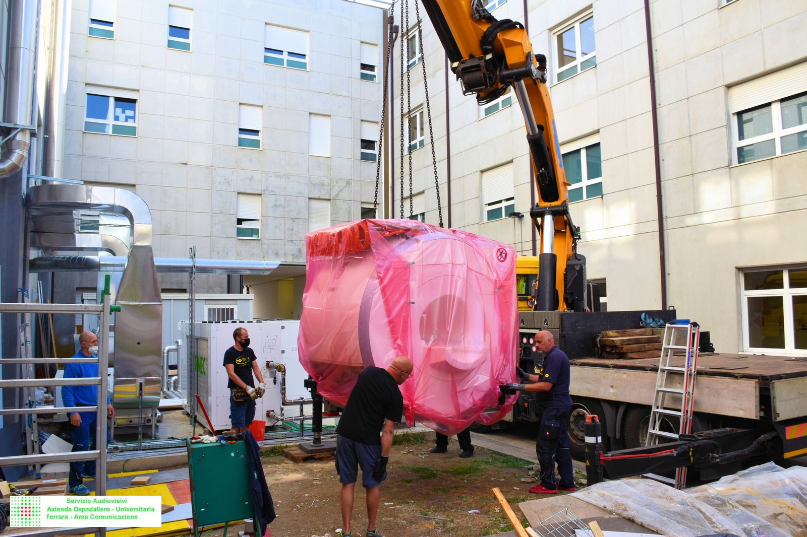 22-09-2021 MAGNETE RISONANZA MAGNETICA (88).JPG