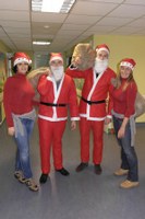 TNT EXPRESS ITALY REGALA UN SORRISO IN PEDIATRIA E IN GERIATRIA