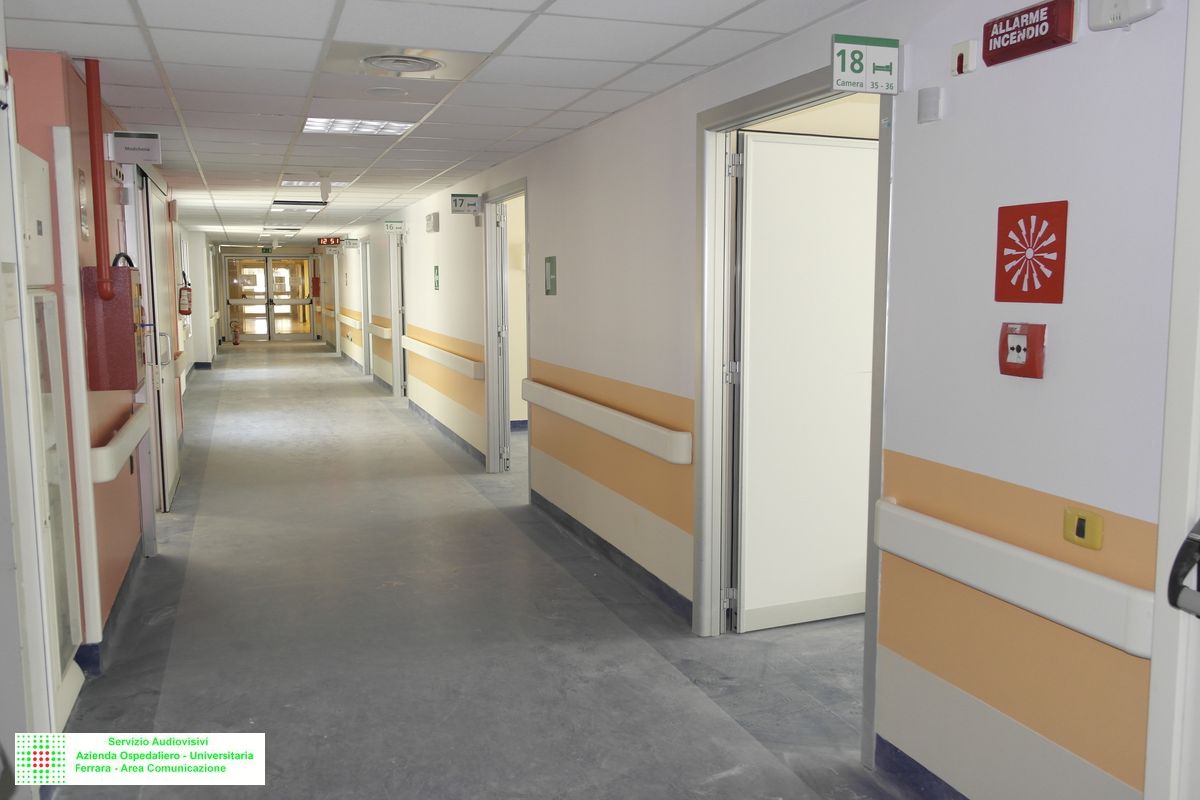 13 giugno visita cantiere s.giorgio cona degenza 2B1 (11).JPG