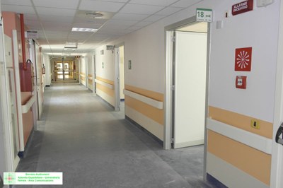 13 giugno visita cantiere s.giorgio cona degenza 2B1 (11).JPG