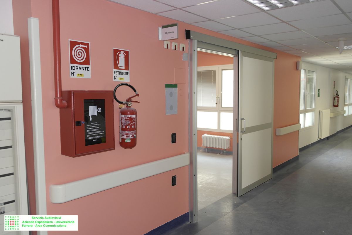 13 giugno visita cantiere s.giorgio cona degenza 2B1 (13).JPG