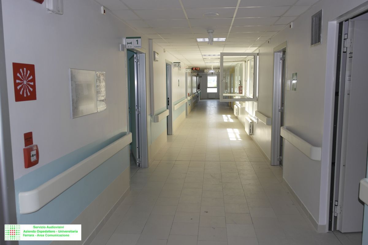 13 giugno visita cantiere s.giorgio cona degenza 3B1 (3).JPG