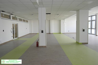 13 giugno visita cantiere s.giorgio cona palestre piano terra (26).JPG