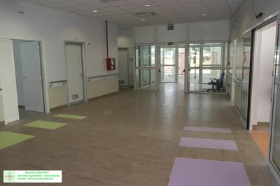 13 giugno visita cantiere s.giorgio cona palestre piano terra ingresso(42).JPG