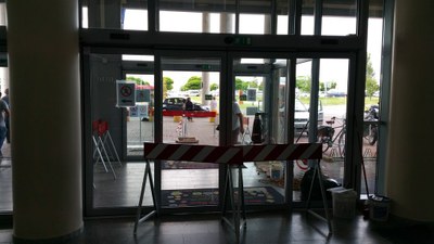 01-06-2016 - terzo intervento - percorsi tattilo plantari - ingresso 1 (2).jpg