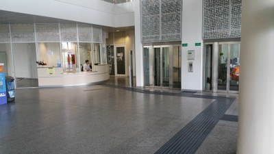 06-06-2016 - terzo intervento - percorsi tattilo plantari - ingresso 1 (3).jpg