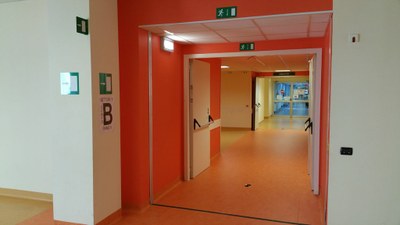 31-05-2016 - quarto intervento - colorazione pareti - primo piano settore 1 - snodo B (7).jpg