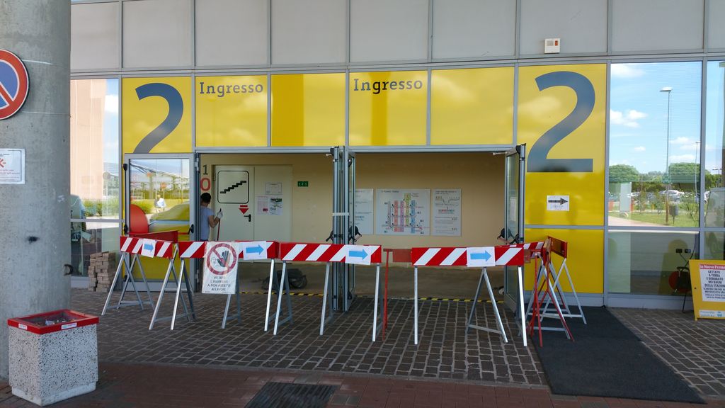 13-06-2016 - settimo intervento - Percorsi Tattilo Plantari - Ingresso 2 (2).jpg