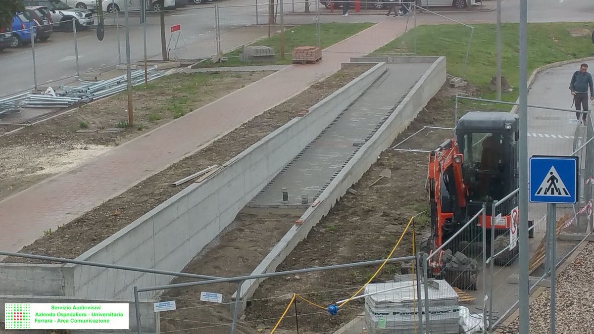 24 ottobre 2016 rampa esterna parcheggio P2 (1).jpg