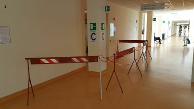 10-05-2016 - primo intervento - pavimentazione colorata interna - primo piano settore 1 - snodo C (2).jpg