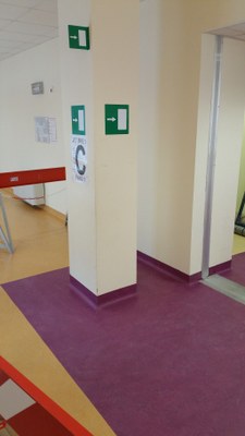 13-05-2016 - primo intervento - pavimentazione colorata interna - primo piano settore 1 - snodo C.jpg