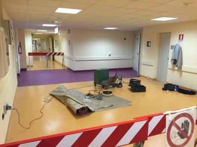 16-05-2016 - primo intervento - pavimentazione colorata interna - primo piano settore 1 - snodo C (6).jpg