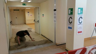17-05-2016 - primo intervento - pavimentazione colorata interna - primo piano settore 1 - snodo C (4).jpg