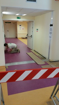 18-05-2016 - primo intervento - pavimentazione colorata interna - primo piano settore 1 - snodo C (6).jpg