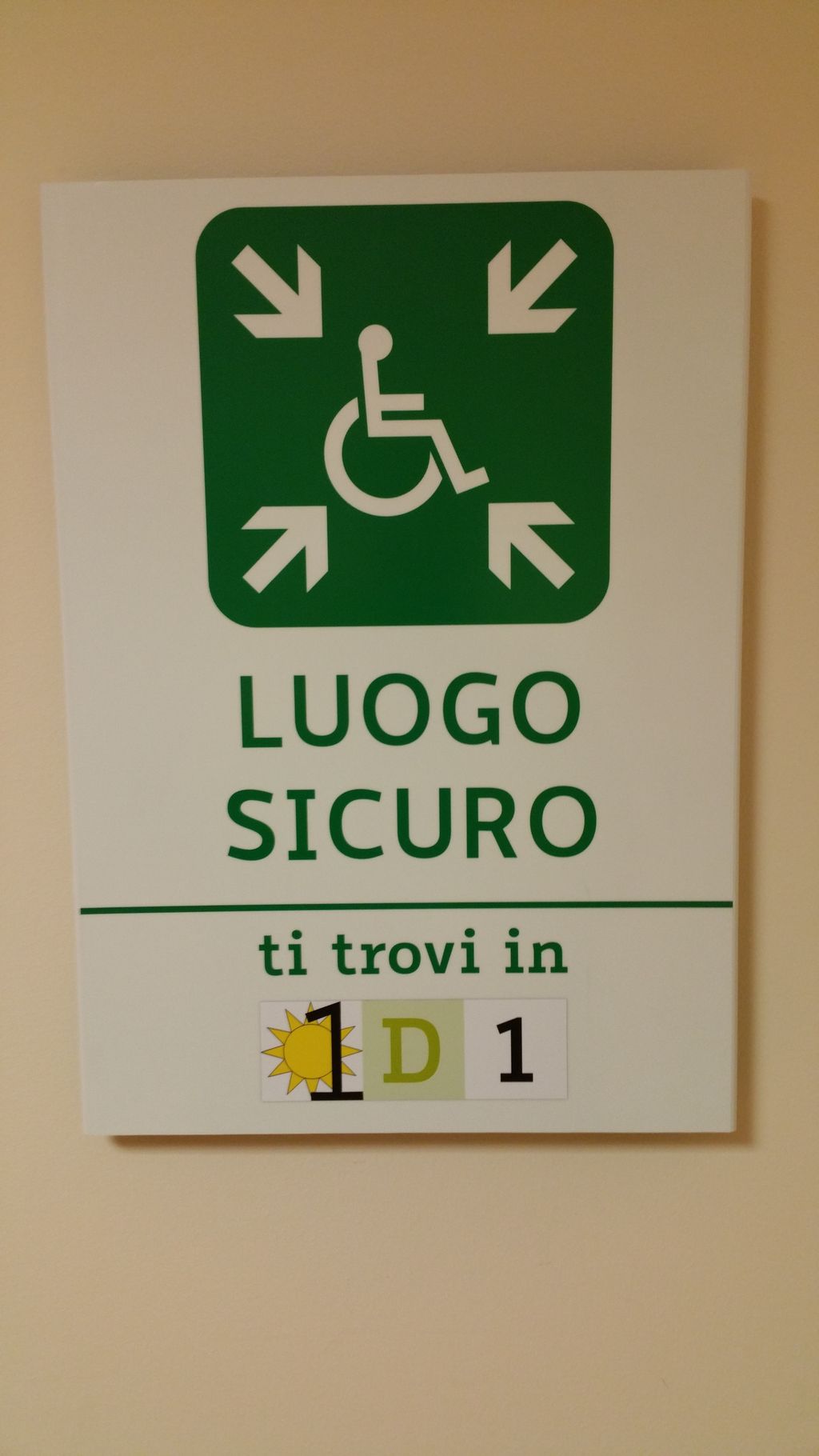 09-06-2016 - intervento di installazione nuova segnaletica (21).jpg