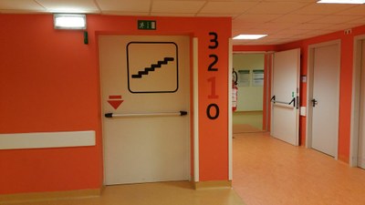 09-06-2016 - intervento di installazione nuova segnaletica (6).jpg