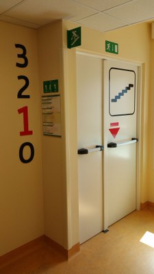 13-06-2016 - Intervento di installazione nuova segnaletica (16).jpg