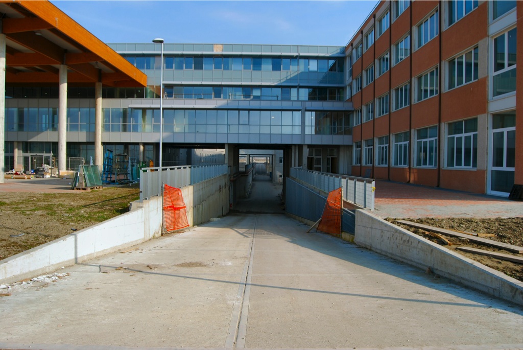 Ingresso a parcheggio sotteraneo