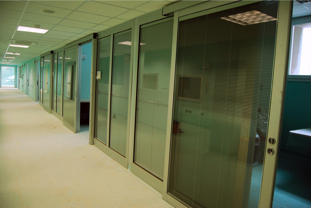 Corridoio degli studi dei tecnici di radiologia