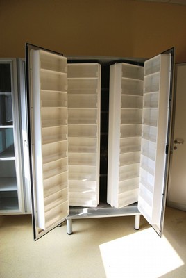 Armadietto per medicinali